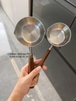 316 스테인리스 호두 오일 붓는 냄비 두껍게 만든 주방 오일 붓는 냄비 평평한 바닥 뜨거운 오일 인스턴트 국수 작은 우유 냄비 - 이미지 4