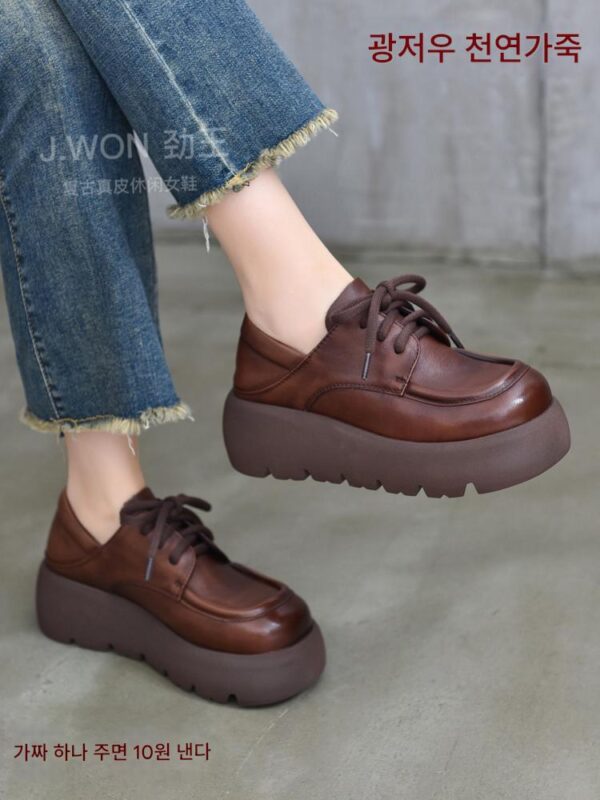 진왕 2025 봄 여름 신상 정품 가죽 로퍼 두꺼운 밑창 레이스업 싱글 슈즈 캐주얼 레트로 올매치 가죽 슈즈 여성용