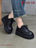 진왕 2025 봄 여름 신상 정품 가죽 로퍼 두꺼운 밑창 레이스업 싱글 슈즈 캐주얼 레트로 올매치 가죽 슈즈 여성용 - 이미지 2