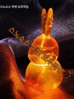 게임 1999 주변 수지 장식품 황금 토끼 독특한 주변 장식품 생일 선물 - 이미지 3