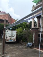 투명 방풍 롤러 블라인드 레인 커튼 발코니 야외 안뜰 파빌리온 스마트 리프팅 전기 PVC 도어 커튼 슈퍼 와이드