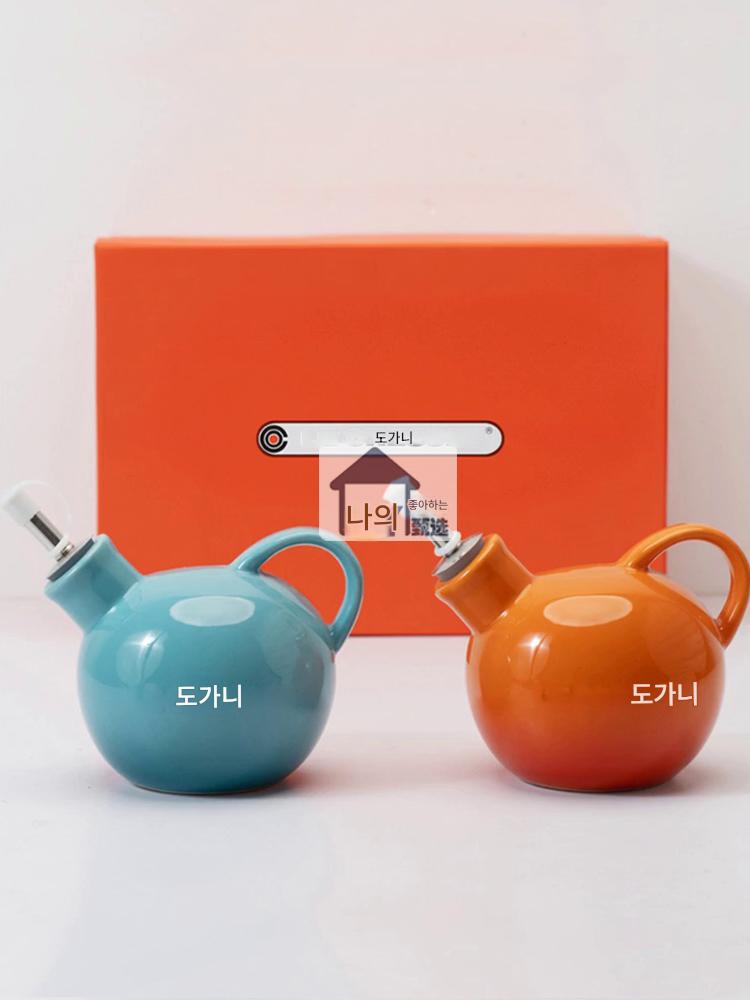 main_830734580337_0-1 프렌치 쿨 컬러 LE CREUSET 가정용 오일 및 식초 냄비 주방 간장 냄비 오일 및 식초 병 세라믹 조미료 냄비 세트 - 이미지 1