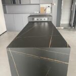 록 플레이트 아일랜드 테이블 식탁 통합 가정용 접이식 2025년 신제품 로렌 블랙 골드 대형 및 소형 아파트 조명 고급 고급 - 이미지 3