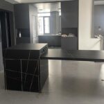 록 플레이트 아일랜드 테이블 식탁 통합 가정용 접이식 2025년 신제품 로렌 블랙 골드 대형 및 소형 아파트 조명 고급 고급 - 이미지 4