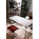 의류 매장 워터 테이블 스테인리스 스틸 라이트 축 아일랜드 쥬얼리 디스플레이 테이블 디스플레이 소품 아크릴 테이블 중앙에 배치 - 이미지 2