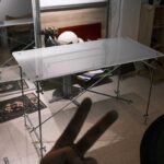 의류 매장 워터 테이블 스테인리스 스틸 라이트 축 아일랜드 쥬얼리 디스플레이 테이블 디스플레이 소품 아크릴 테이블 중앙에 배치 - 이미지 4