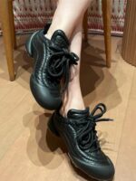 2024년 가을 신상품 Dexun 화이트 슈즈 레트로 슈퍼 컴포트 커플 레이스업 정품 가죽 소프트 바텀 슈즈 셀러브리티 스타일