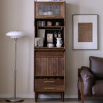 북미산 검은 호두 사이드보드 통합형 벽걸이 티 캐비닛 소형 아파트 견고한 나무 하이 캐비닛 거실 수납 캐비닛 - 이미지 2