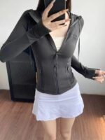 lulu Define 요가 웨어 후드 Nulu 브러시드 스키니 재킷 아우터웨어 피트니스 스포츠 탑 - 이미지 3