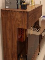 북미산 검은 호두 사이드 캐비닛 풀 솔리드 우드 거실 와인 캐비닛 심플 TV 캐비닛 사이드 책장 다이닝 사이드 유리 캐비닛 캐비닛 - 이미지 3