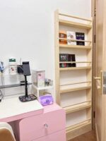 문 뒤 선반 서재 욕실 바닥 다층 벽면 수납장 수납장 문 공간 활용 - 이미지 4