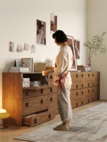 노르딕 솔리드 우드 모듈러 캐비닛 거실 칸막이 캐비닛 벽 서랍 애쉬 우드 ​​서랍장 플립 수납 카드 도어 캐비닛