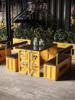 산업 스타일 테이블과 의자, 인터넷 셀러브리티 크리에이티브 솔리드 우드 카페 뮤직 레스토랑 철벽 바 투명 바 부스 소파 - 이미지 3