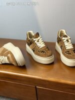 메일라드 브라운 내부 높이 증가 8CM 독일 트레이닝화 여성 겨울 플러스 모피 레오파드 프린트 말 털 10CM 두꺼운 바닥 캐주얼 스니커즈