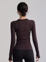 피트니스 걸스 라운드넥 타이트 요가복 속건성 러닝 스포츠 상의 프로페셔널 필라테스 트레이닝 신축성 긴팔 - 이미지 3