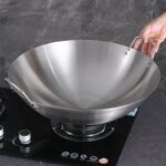 스테인리스 스틸 프라이팬 더블 이어 라운드 바텀 팬 프라이팬 특대형 볶음용 삼각대 상업용 시골 대형 냄비 다양한 스토브에 적합 - 이미지 2