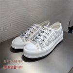 여성용 D 자수 캔버스 슈즈 2024년 봄 신상 두꺼운 밑창 레트로 올드 플라워 레터스 캐주얼 스포츠 슈즈 - 이미지 2