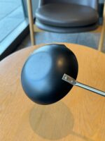 고급 철제 코팅이 안 된 기름 튀는 팬! 가정용 스테인리스 스틸 롱 핸들 오일 붓기 뜨거운 오일 특수 튀김 만두 불타는 오일 프라이팬 계란 프라이팬 - 이미지 4