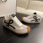 슈퍼핫 2025년 봄 신상 레트로 컬러 매칭 심플 포레스트 검프 슈즈 인스 패션 캐주얼 올매치 정품 가죽 스포츠화 - 이미지 3