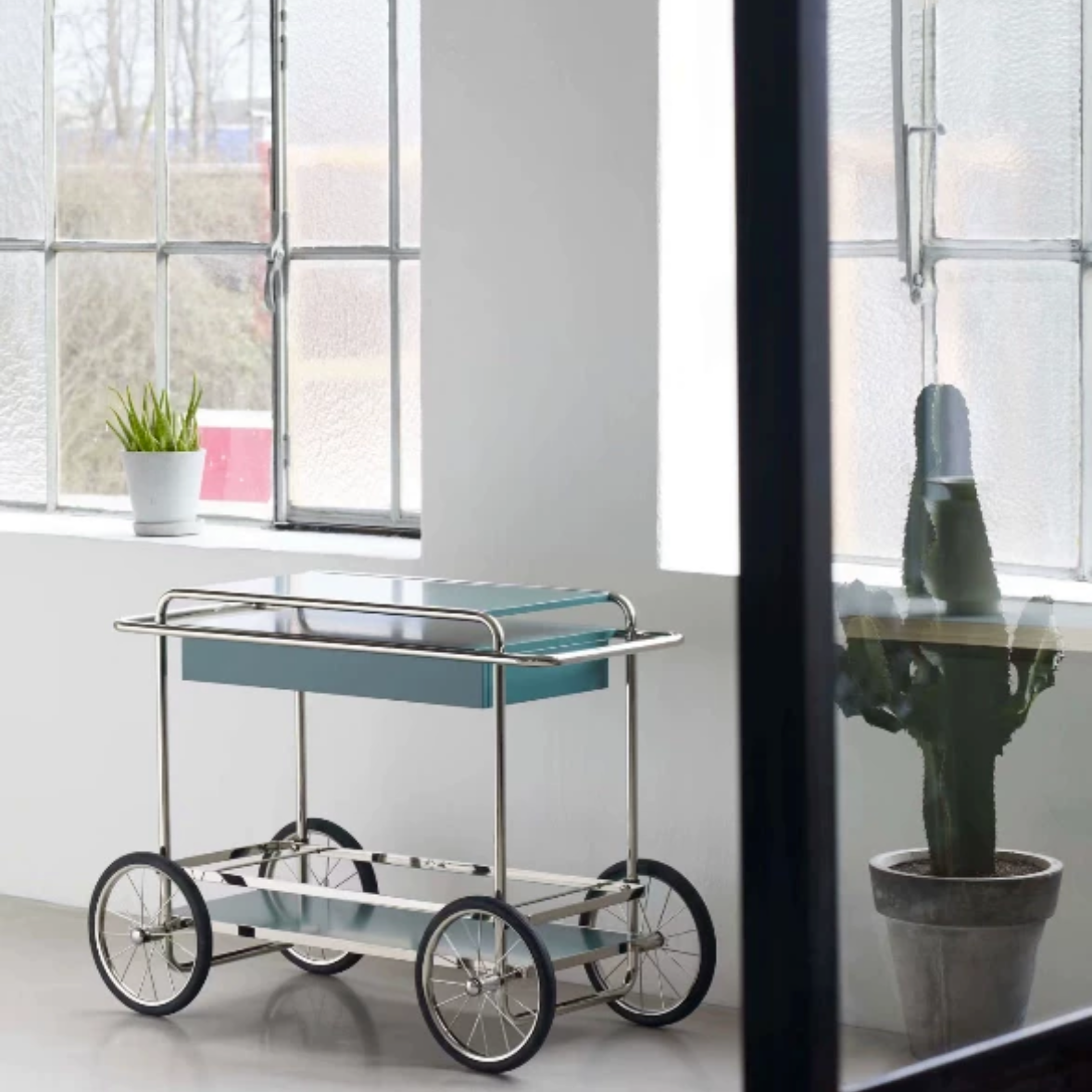 main_871942336933_0 중고 트롤리 텍타 다이닝카 바우하우스 인터넷 셀럽 홈 스토리지 트롤리 거실 이동식 사이드 테이블 - 이미지 1