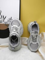 여성용 정품 가죽 두꺼운 밑창 아빠화 2025년 신상 레트로 트렌드 발이 보이는 작은 키 키우기 캐주얼 올매치 인기 스포츠화 - 이미지 3