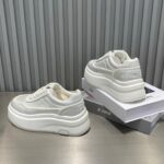 유럽 ​​정품 가죽 두꺼운 밑창 흰색 신발 여성 2025 봄 새로운 스타일 키 큰 캐주얼 스포츠 신발 다용도 플랫폼 신발 트렌디 신발 - 이미지 4