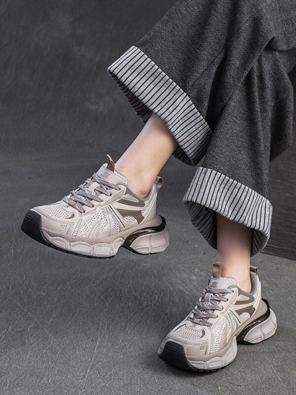 영국 [디자이너] 새로운 키높이 메쉬 통기성 두꺼운 밑창 아빠 신발 다재다능한 캐주얼 스포츠 패션 여성화