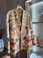 새로운 중국 스타일 가벼운 고급 고급 탑 라이트 국가 스타일 무거운 자수 단추 재킷 여성 2025 새로운 가을 - 이미지 4