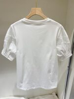 디자인센스 2025년 여름 신상 퍼프소매 다용도 라운드넥 반팔 티셔츠 나이감 감소 레이스 엣지 화이트 탑 여성용 - 이미지 5