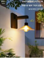 태양광 실외 벽등 정원 조경 레이아웃 홈 발코니 안뜰 장식 방수 벽 분위기 조명 - 이미지 2