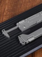 티타늄 합금 다기능 유틸리티 나이프 야외 캠핑 다기능 경량 나이프 휴대용 풀기 자동차 창문 깨기 - 이미지 5