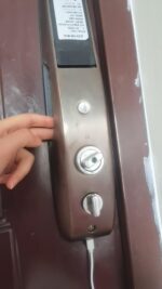 스마트 도어락 충전식 리튬 배터리 모델: XC-09 표준 모델: 7.2V4AH 전압 8.4V-5200