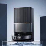 Dreame X30 Pro 스위핑 로봇은 세척, 청소, 걸레질, 건조를 모두 한 번에 처리하며, 자체 세척 기능과 자동으로 머리카락을 잘라줍니다.