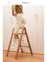 반지지아 오리지널 원목색 가정용 사다리 다기능 접이식 사다리 발코니 꽃꽂이 계단 확장 알루미늄 합금 발판 안정 - 이미지 3