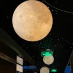 북유럽 3D 프린팅 문 샹들리에 모던 심플 어린이방 레스토랑 침실 발코니 싱글 헤드 툴링 플래닛 램프 - 이미지 2