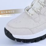 여성용 스노우 부츠 플러스 벨벳 두꺼워 영하 추위 방지 두꺼운 밑창 방수 미끄럼 방지 북동부 코튼 슈즈 겨울 2025 새로운 스노우 부츠 - 이미지 3