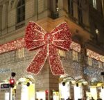 크리스마스 장식 네트워크 유명인 펀치 카드 빛나는 큰 리본 야외 대형 벽 외관 쇼핑몰 호텔 장식