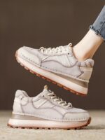 봄철 인기 소프트솔 슈퍼핫 레드 포레스트 검프 여성용 슈즈 2025년 신상 두꺼운 솔 높이가 있는 여행용 스포츠 아빠 슈즈 - 이미지 3