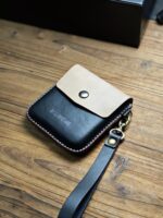 Shea 브랜드 모바일 폰 케이스 세로형 대형 커버 삼성 W25 Flip 접이식 스크린 ZFlip7 가죽 케이스 ZFlip6 정품 가죽 케이스 W24Flip 보호 케이스 모바일 폰 케이스 색상 매칭 정품 소가죽 플립 커버 - 이미지 2