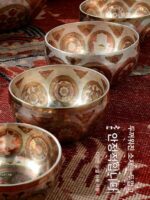 그린 타라 부처 노래 그릇 구리 그릇 네팔 수제 사운드 테라피 그릇 사운드 그릇 명상 그릇 구리 차임 그릇 장식품 - 이미지 2