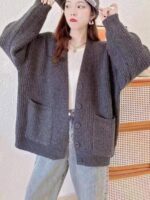 베이지색 루즈한 레이지 스타일 V넥 스웨터 카디건 여성 초봄 한국 버전 단색 다용도 중간 길이 니트 재킷 - 이미지 3