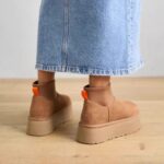 UGG2025 가을 겨울 신상품 양말 부츠 두꺼운 바닥 패션 딥 미니 숏 튜브 스노우 부츠 여성 1168170 - 이미지 3