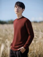 자체 발열 블랙 남성용 라운드넥 스웨터 2025 가을 겨울 신상품 솔리드 컬러 따뜻한 이너웨어 바텀 니트 스웨터 - 이미지 2