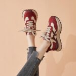 여성용 두꺼운 밑창 아빠 신발 2025년 봄 신스타일 소형 Ankola 레드 다재다능한 캐주얼 스포츠 Forrest Gump 신발