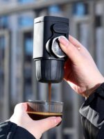 이탈리아 휴대용 소형 핸드헬드 자동차 야외 캠핑 미니 수동 파우더 캡슐 에스프레소 커피 머신 - 이미지 2