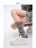 선셋 포레스트 정품 가죽 화이트 슈즈 여성용 올매치 2025 봄 신상 두꺼운 밑창 캐주얼 스포츠화 키 키우기 슈즈 - 이미지 2