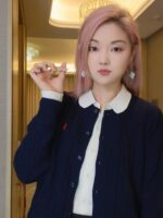 초봄 유럽 스테이션 페이크 투피스 폴로넥 100% 울 케이블 니트 자수 폴로 스웨터 카디건 스웨터 - 이미지 2