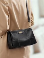 여성용 크로스바디 백 2025년 신상품 정품 가죽 대용량 소프트 가죽 중년 여성 숄더백 어머니 가방 - 이미지 2