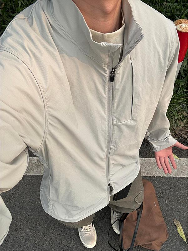 그레이 스탠드 칼라 숏 재킷 남성 가을 아웃도어 스트리트 소프트 쉘 재킷 고급 미국산 속건 재킷