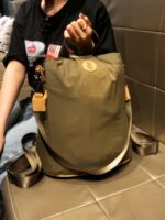 홍콩 브랜드 백팩 2025년 신상품 대용량 통근 여행 가방 학생 레저 아웃도어 백팩 남녀공용 - 이미지 3